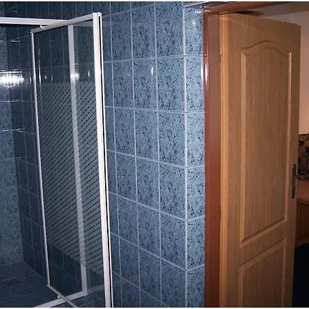 杰琳娜酒店 酒店 3*